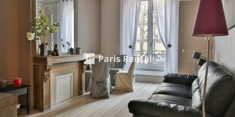 Living room - dining room - 
    5th district
  Saint-Michel, Paris 75005
