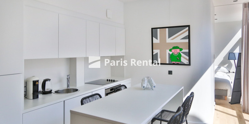 Open-kitchen - Living-room - 
    8th district
  Saint Lazare, Paris 75008
