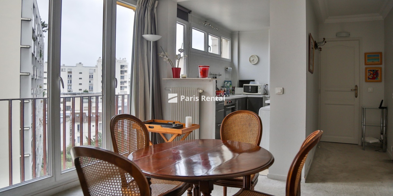 Living room - dining room - 
    15th district
  Grenelle, Paris 75015
