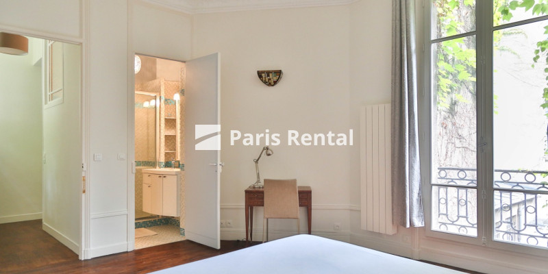 Bedroom 2 - 
    16th district
  Bois de Boulogne, Paris 75016

