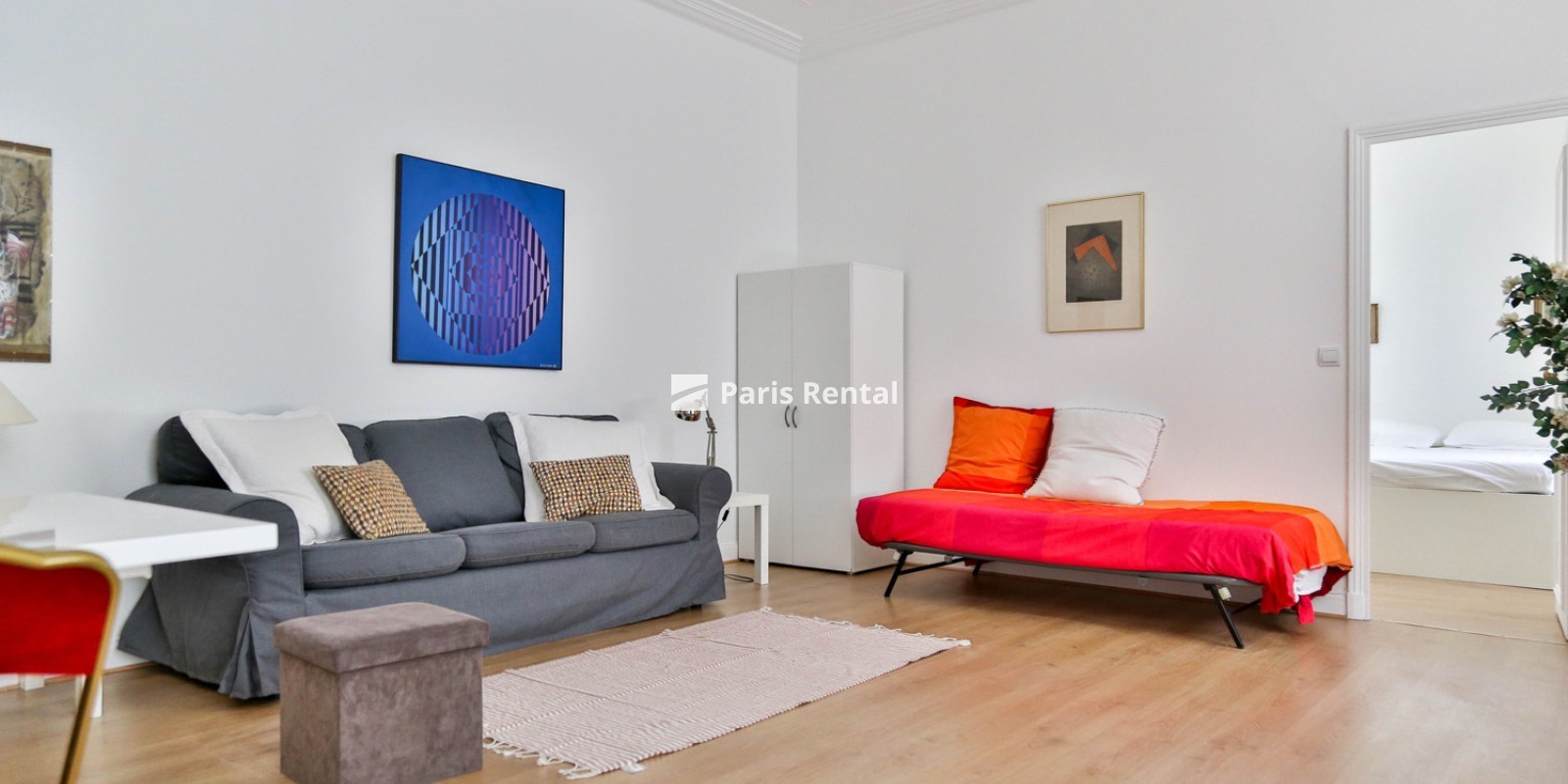 Living room - dining room - 
    4th district
  Le Marais, Paris 75004
