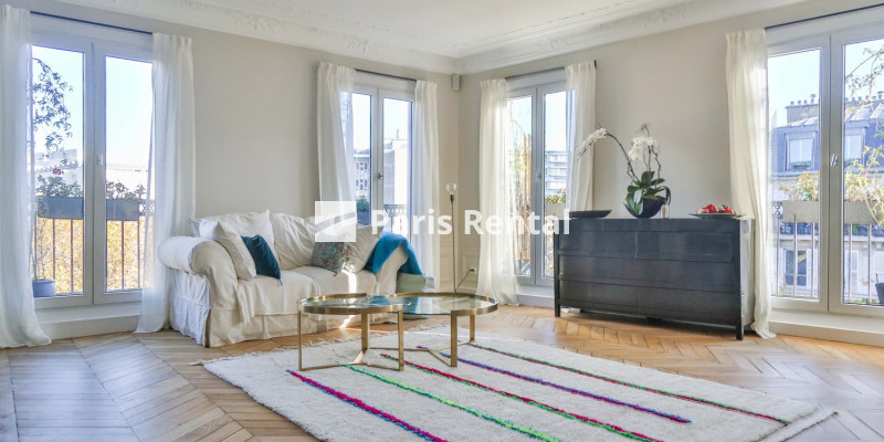 Living room - 
    12th district
  Bastille, Paris 75012
