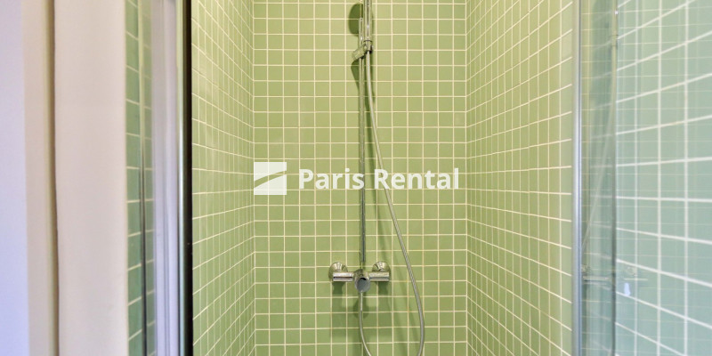 Shower-room 2 - 
    12th district
  Bastille, Paris 75012
