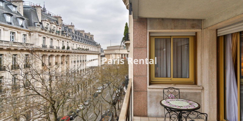 Balcony - 
    16th district
  Trocadéro, Paris 75016
