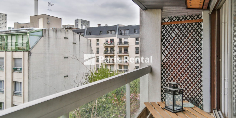 Balcony - 
    15th district
  Grenelle, Paris 75015
