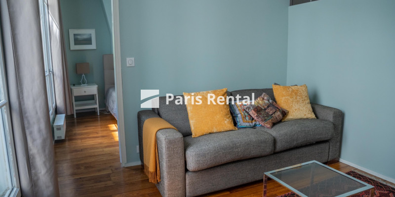 Living room - 
    11th district
  Bastille, Paris 75011
