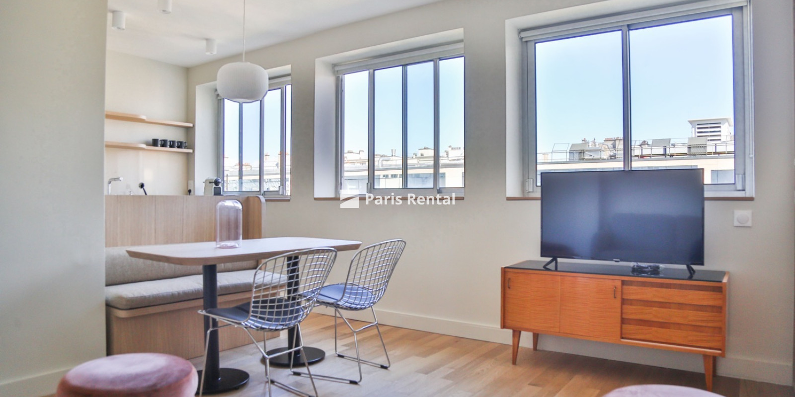 Living room - dining room - 
    7th district
  Gros Caillou, Paris 75007
