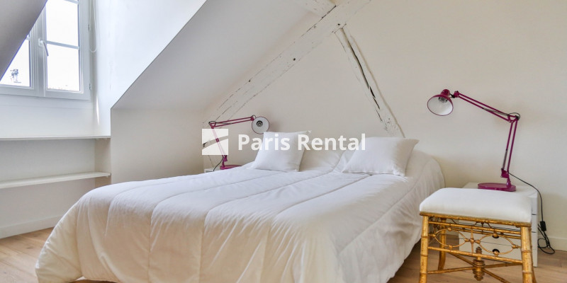 Bedroom 3 - 
    4th district
  Le Marais, Paris 75004
