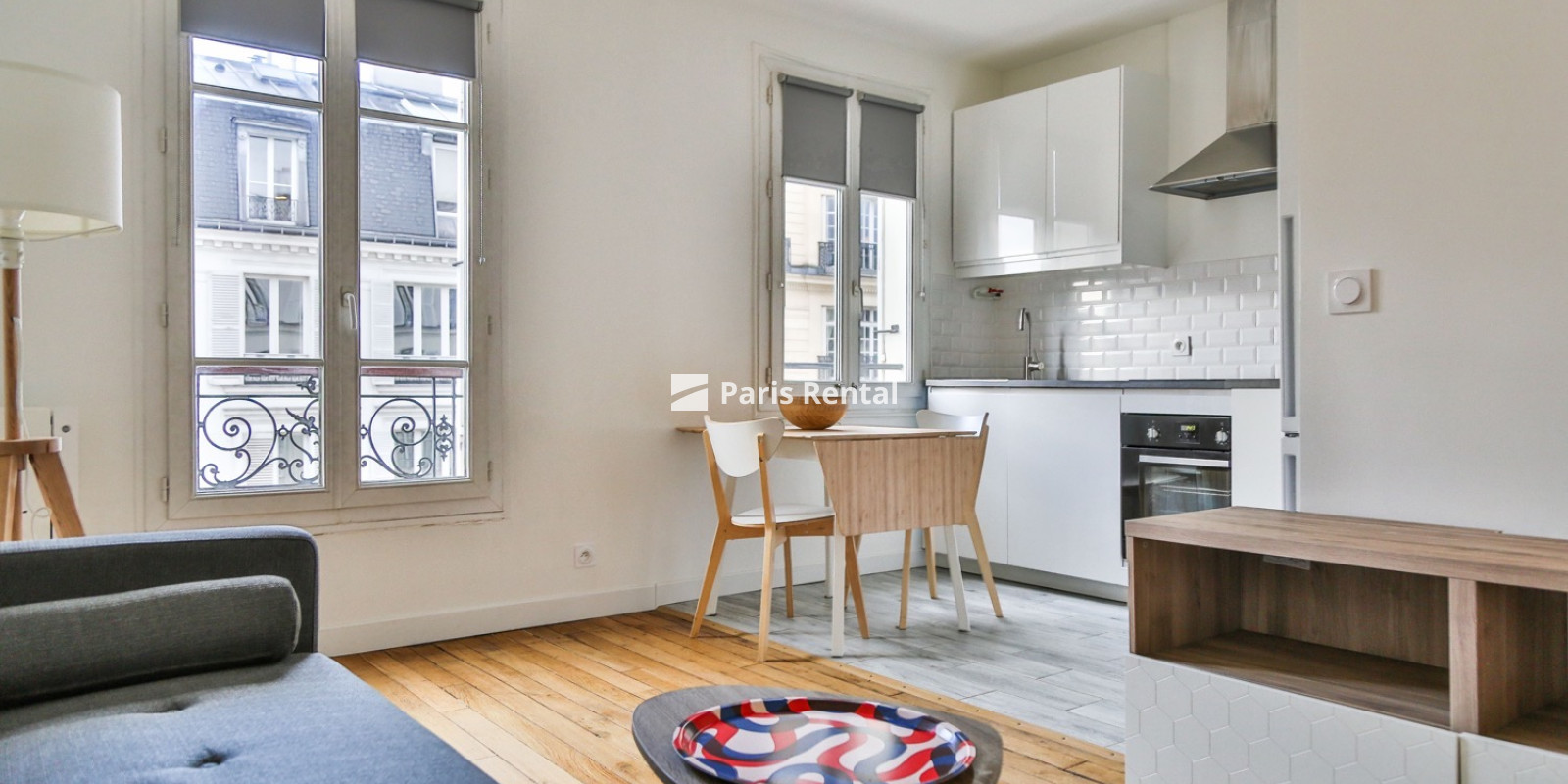 Living room - dining room - 
    17th district
  Wagram, Paris 75017
