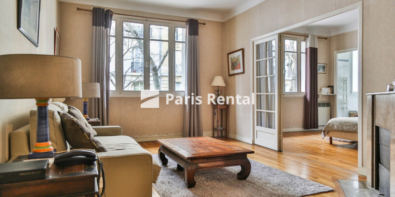Living room - 
    15th district
  Paris 75015
