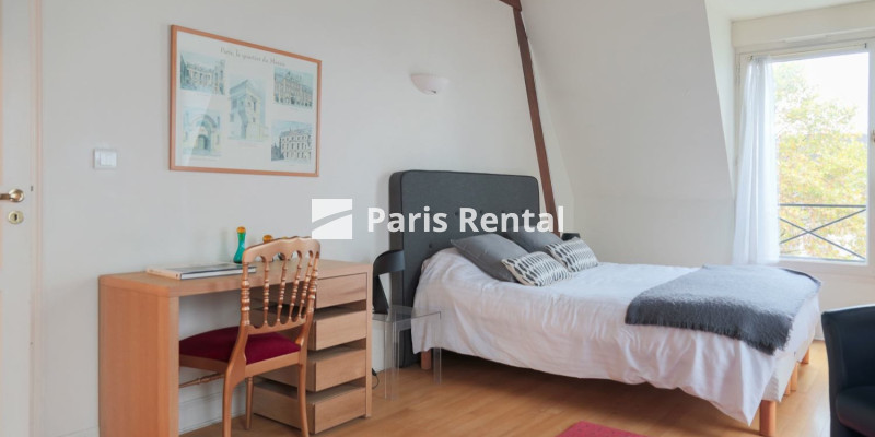 Bedroom 2 - 
    3rd district
  Le Marais, Paris 75003
