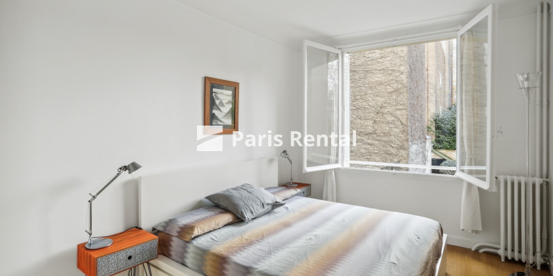 Bedroom 1 - 
    Neuilly sur Seine
  Neuilly Centre, Neuilly sur Seine 92200
