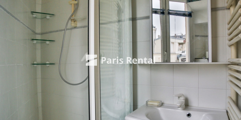Bathroom (shower only) - 
    9th district
  Saint-Georges, Paris 75009
