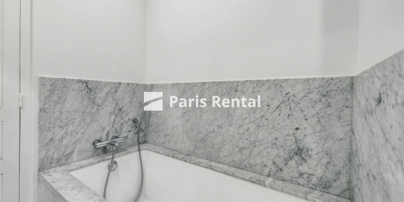 Bathroom 1 - 
    Neuilly sur Seine
  Neuilly-sur-Seine, Neuilly sur Seine 92200

