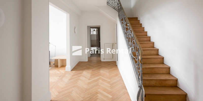 Stairs - 
    16th district
  Passy - La Muette, Paris 75016
