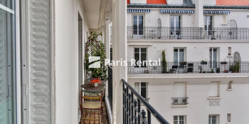 Balcony - 
    13th district
  Port Royal, Paris 75013
