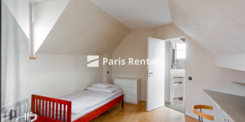 Bedroom 2 - 
    7th district
  Tour Eiffel, Paris 75007
