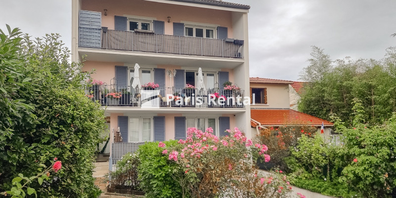  - 
    COLOMBES
  COLOMBES 92700

