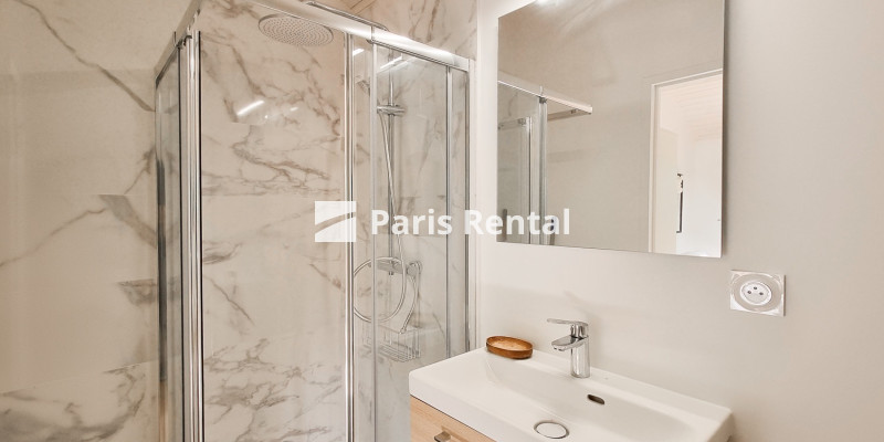  - 
    Neuilly sur Seine
  Neuilly-sur-Seine, Neuilly sur Seine 92200
