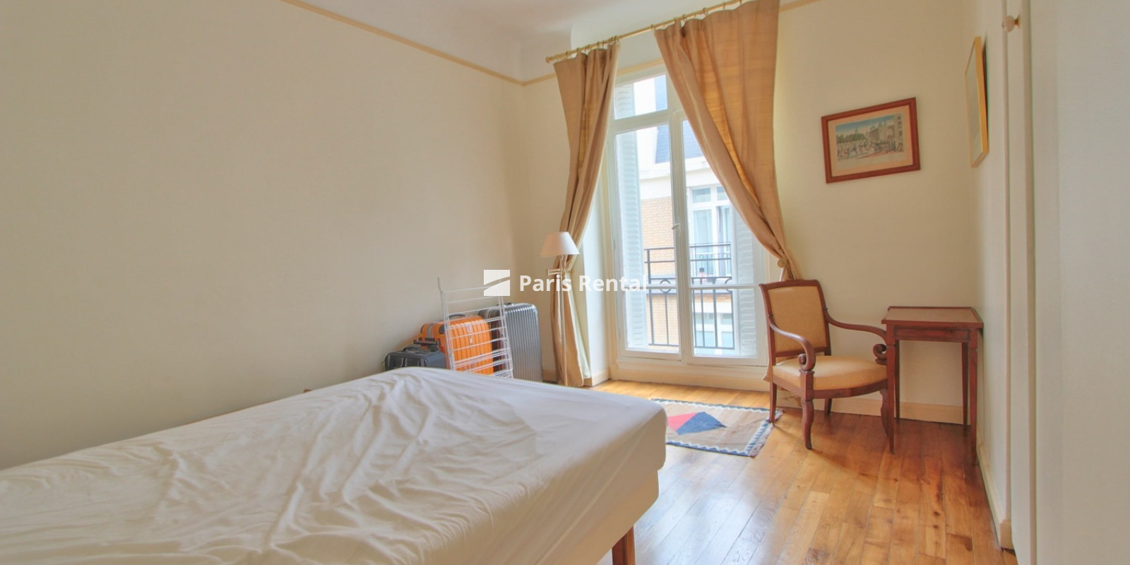  - 
    15th district
  Pasteur - Vaugirard, Paris 75015
