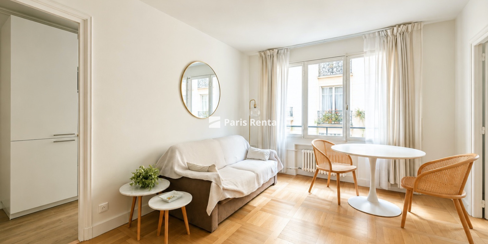  - 
    16th district
  Etoile, Paris 75016
