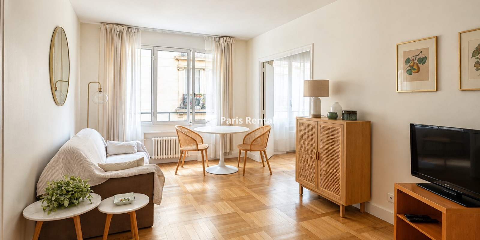  - 
    16th district
  Etoile, Paris 75016
