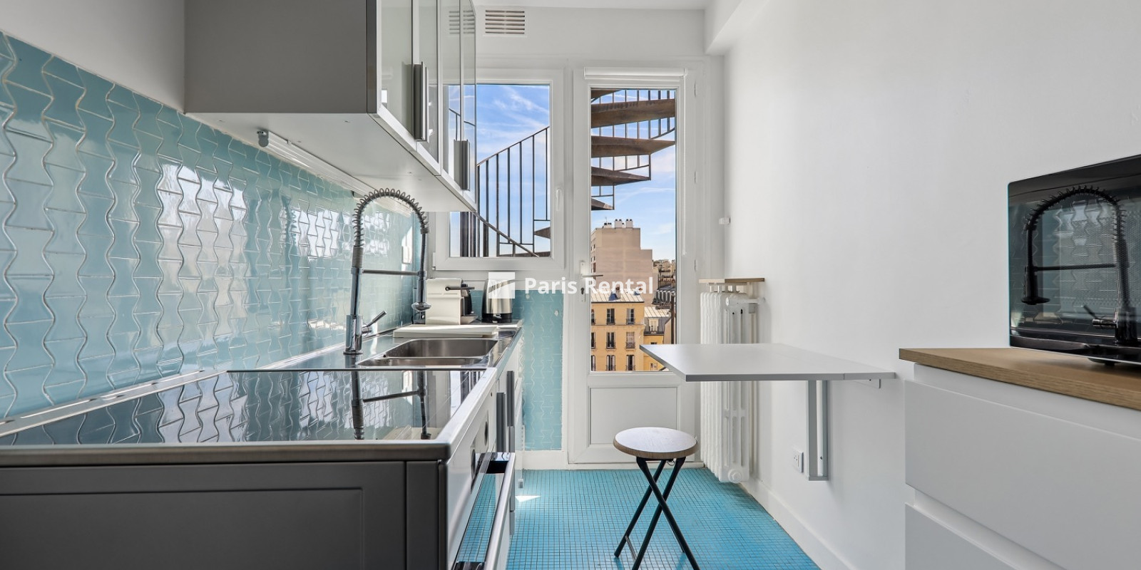  - 
    15th district
  Grenelle, Paris 75015
