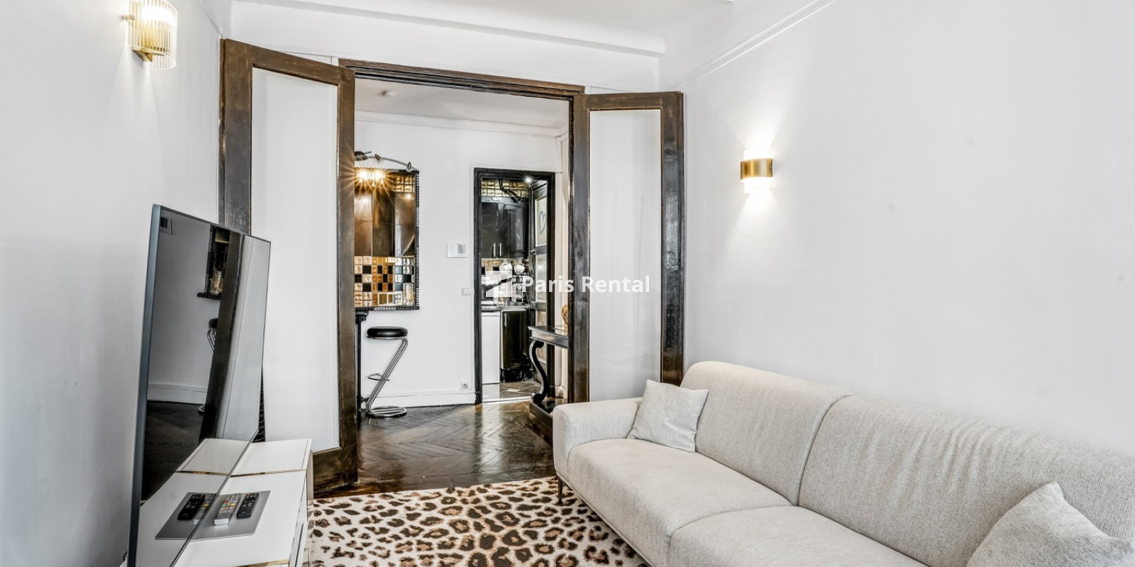  - 
    16th district
  Etoile, Paris 75016
