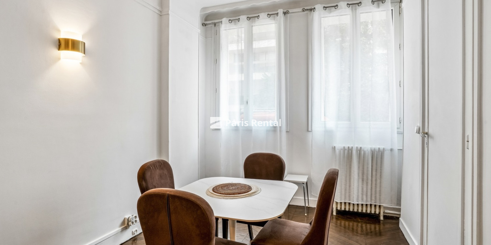 - 
    16th district
  Etoile, Paris 75016

