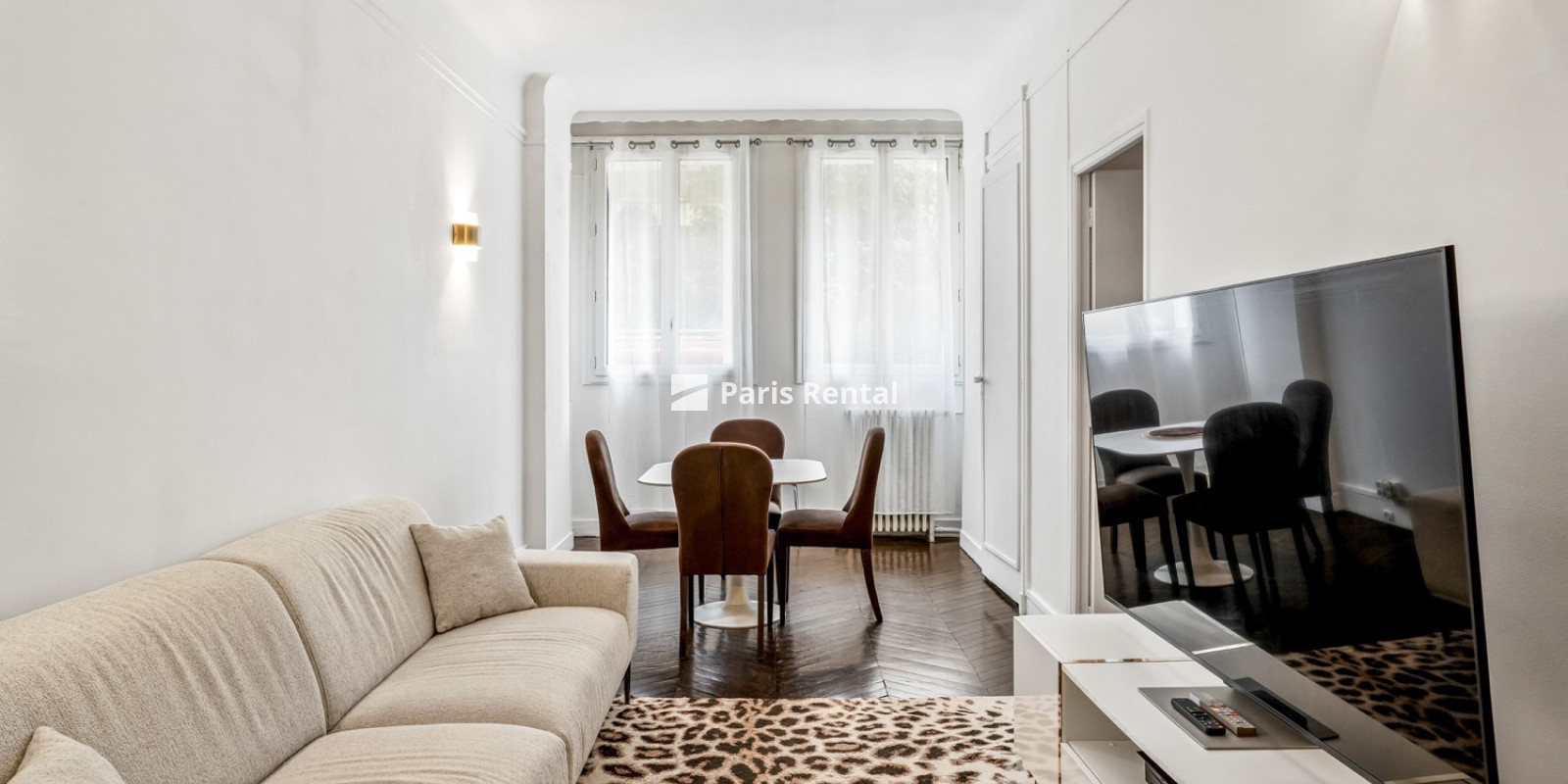 - 
    16th district
  Etoile, Paris 75016
