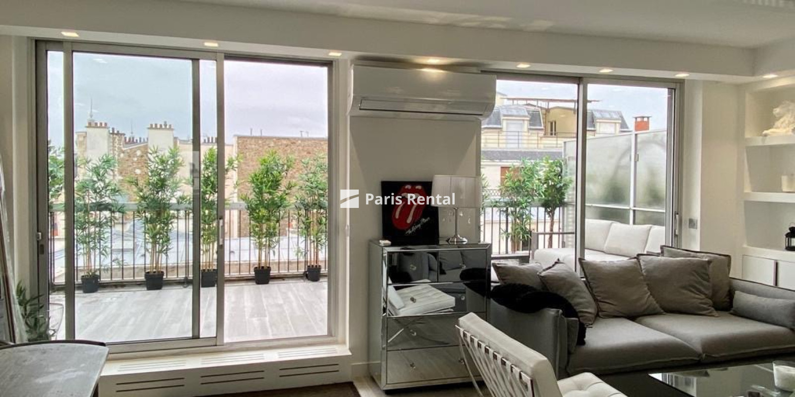  - 
    16th district
  Etoile, Paris 75016
