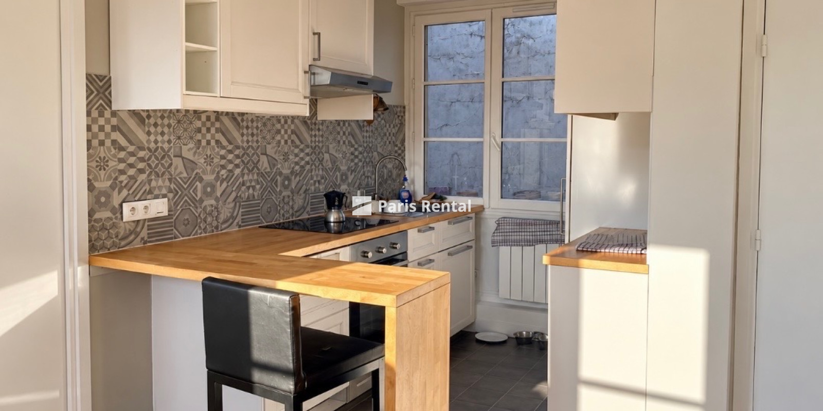  - 
    5th district
  Quartier Latin, Paris 75005
