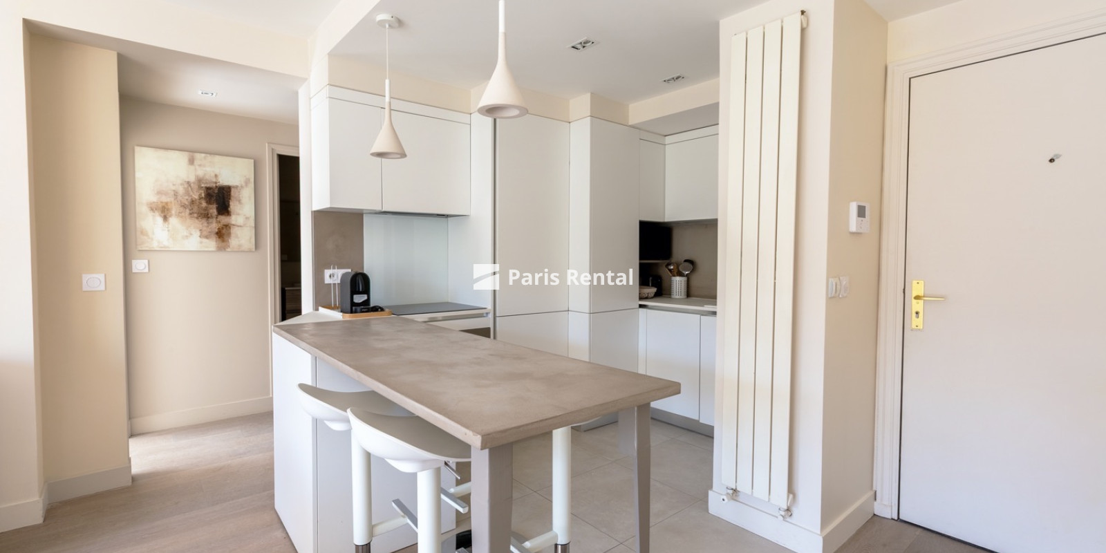  - 
    16th district
  Trocadéro, Paris 75016
