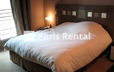 Master bedroom - 
    16th district
  Paris 75016

