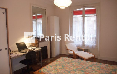 Bedroom - 
    12th district
  Paris 75012
