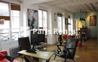 Living room - 
    3rd district
  Paris 75003
