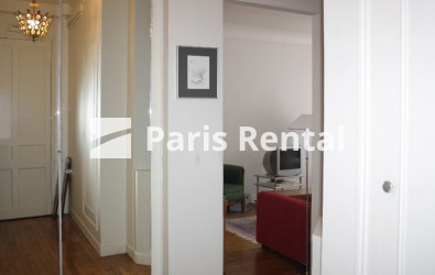 Entrance - 
    9th district
  Paris 75009
