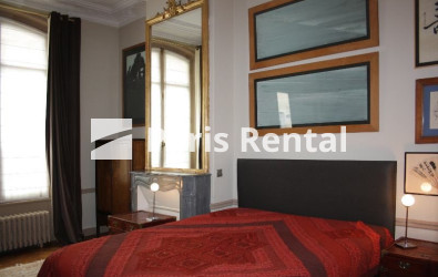 Bedroom - 
    15th district
  Paris 75015
