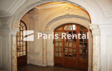 Entrance hall - 
    15th district
  Paris 75015
