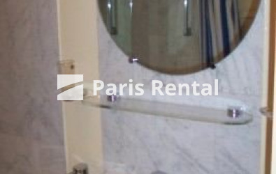 Bathroom - 
    Neuilly-sur-Seine
  Neuilly-sur-Seine 92200
