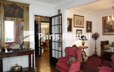 Living room - 
    16th district
  Paris 75116
