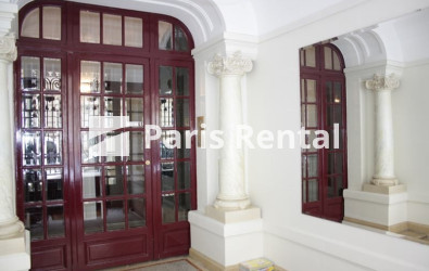 Entrance hall - 
    16th district
  Paris 75116
