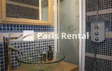 Bathroom (shower only) - 
    7th district
  Invalides, Paris 75007
