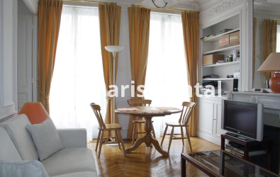 Living room - dining room - 
    16th district
  Passy - La Muette, Paris 75016
