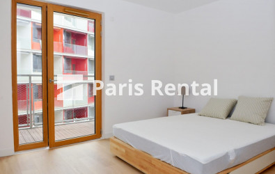 Bedroom - 
    17th district
  Montmartre / Batignolles, Paris 75017
