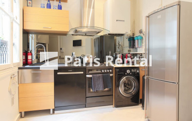 Kitchen - 
    9th district
  Saint-Georges, Paris 75009
