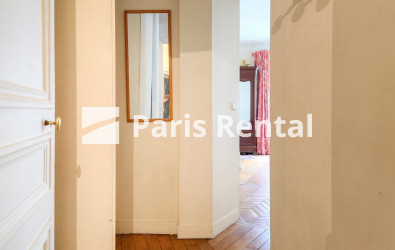 Corridor - 
    16th district
  Paris 75016

