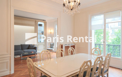 Living room - dining room - 
    17th district
  Péreire, Paris 75017
