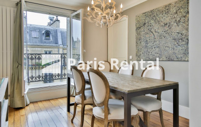 Living room - dining room - 
    16th district
  Porte Maillot, Paris 75016
