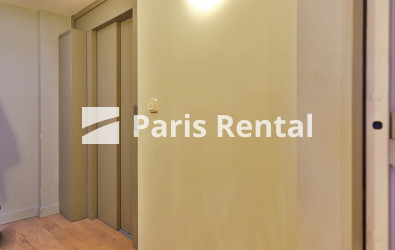 Entrance - 
    15th district
  Pasteur - Vaugirard, Paris 75015
